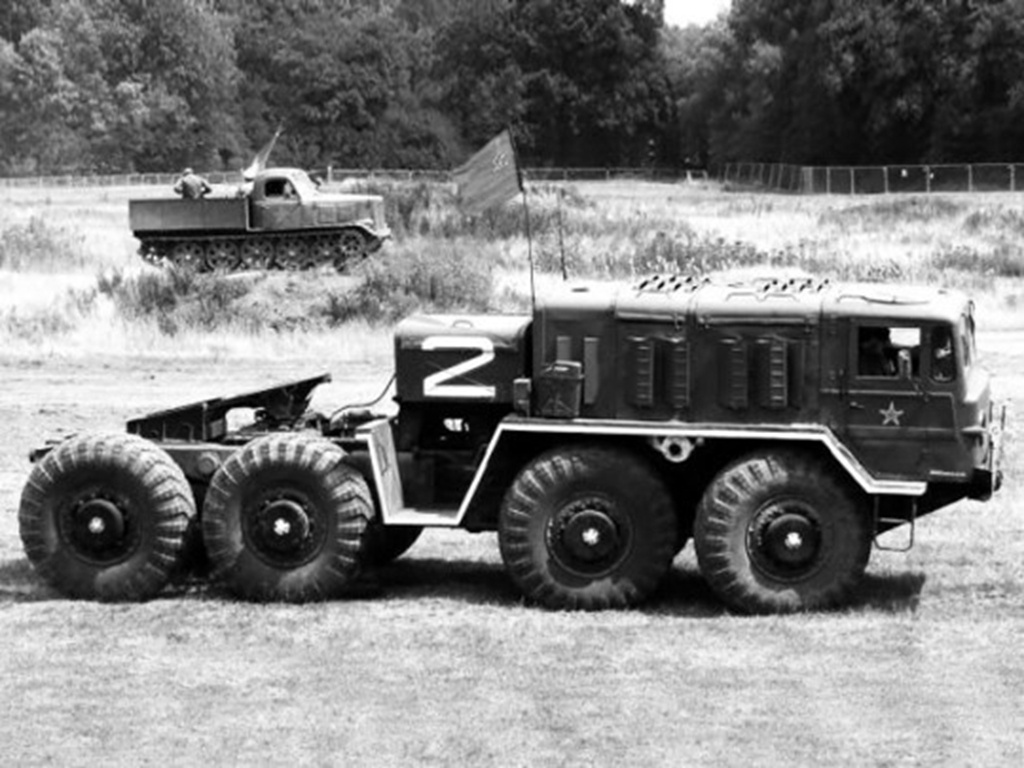 苏维埃八轮巨兽——maz-537重型卡车的前世今生