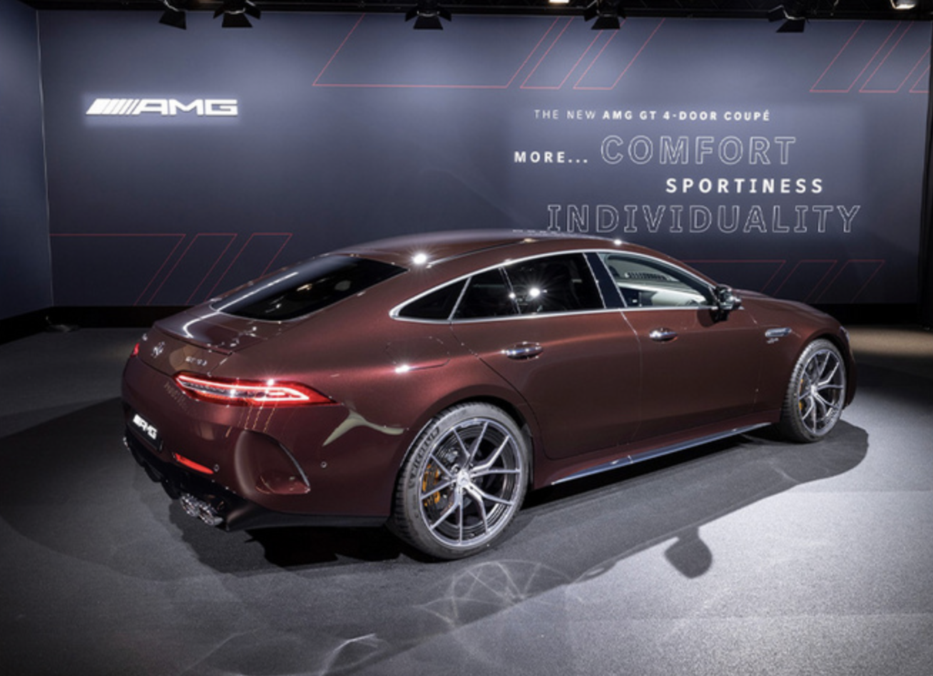 全新车型在动力方面,推出amg gt 43,amg gt 43 4matic 和amg gt 53