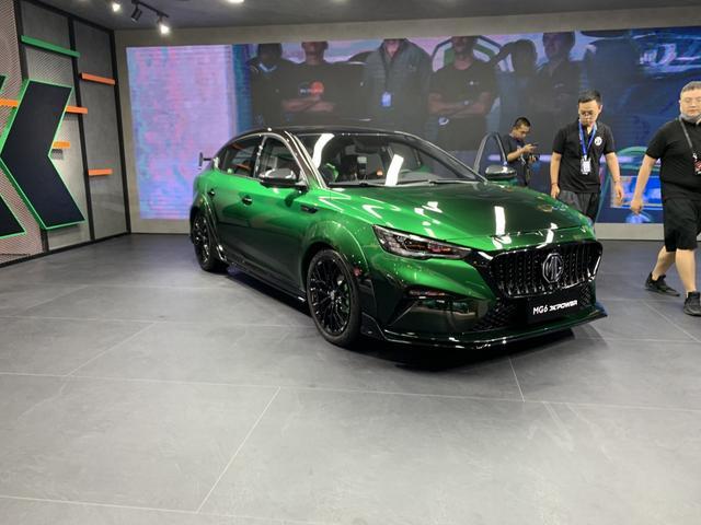 2021成都车展探馆tcr赛车风格的名爵6pro