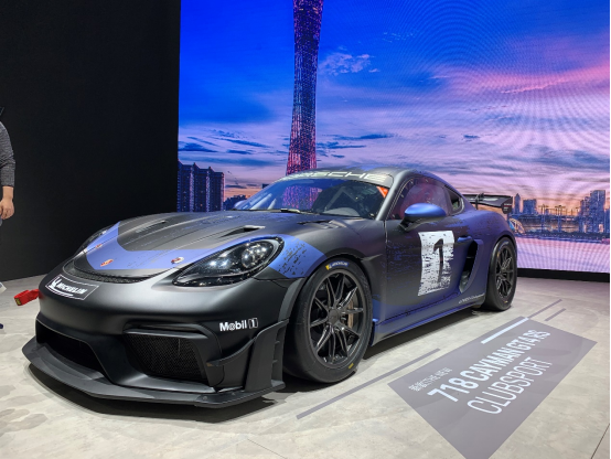 保时捷718 cayman gt4 rs亮相2021广州车展