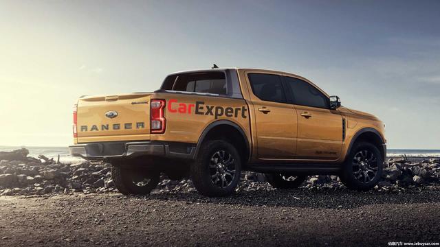 2020款福特ranger将搭全新插电式混合版内饰配128英寸的垂直屏