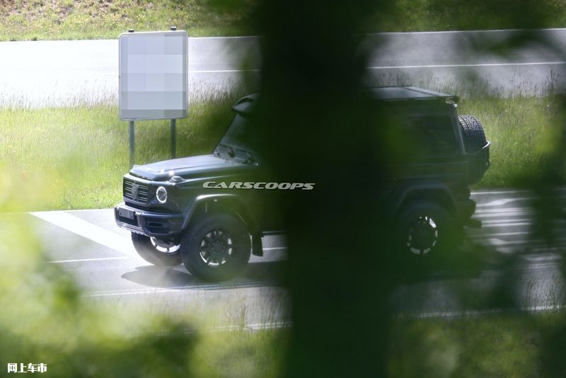 梅赛德斯-AMG新款G级动力大涨/配小书包备胎-图24