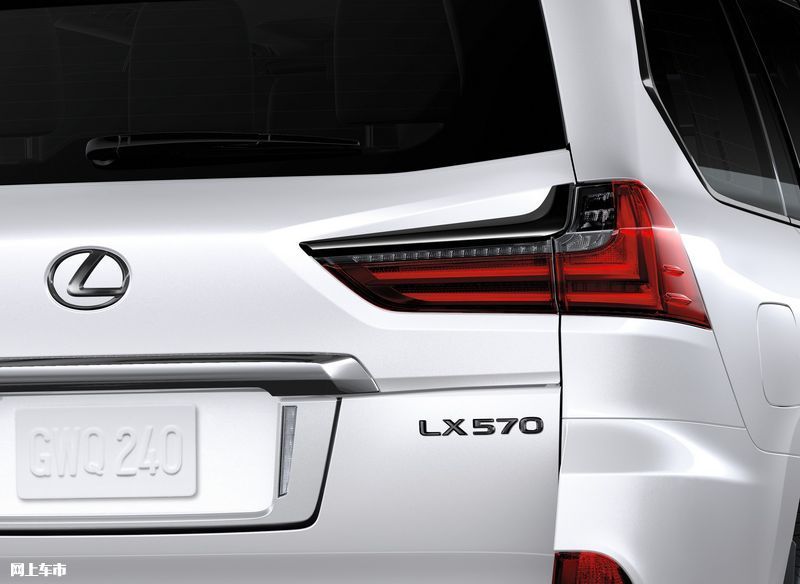 雷克萨斯新LX 570增配运动套件/熏黑LOGO更吸睛-图6