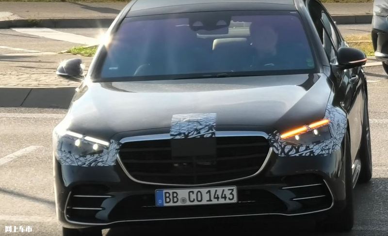 奔馳全新S級(jí)轎車曝光倆周后發(fā)布/保留V12發(fā)動(dòng)機(jī)-圖4