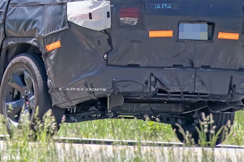 Jeep全新旗艦SUV曝光 入門V6引擎/概念版下周發布-圖19