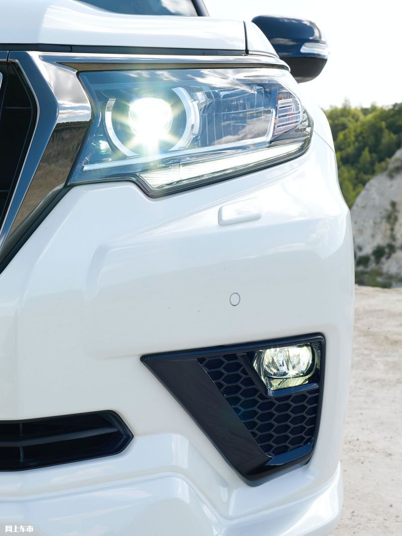 丰田新款普拉多曝光配置升级/加装外观熏黑套件-图64