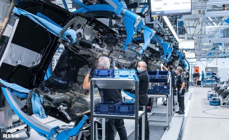 梅赛德斯-奔驰全新S级开启投产年底即将开售-图9