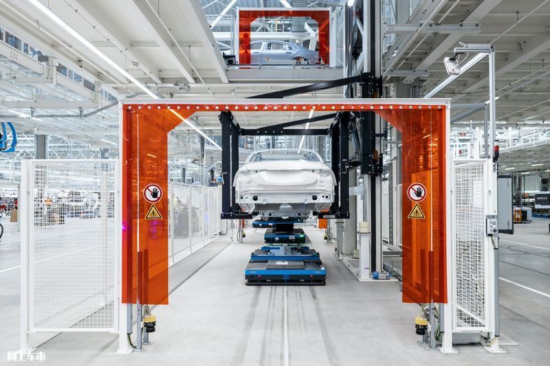 梅赛德斯-奔驰全新S级开启投产年底即将开售-图35