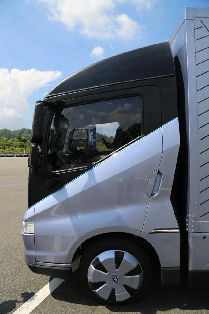 轻卡也可以很酷炫近距离感受比亚迪全新一代t5