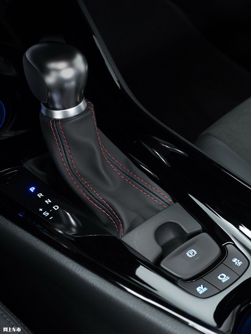 丰田新款C-HR运动版驾控提升/配置升级更丰富-图24