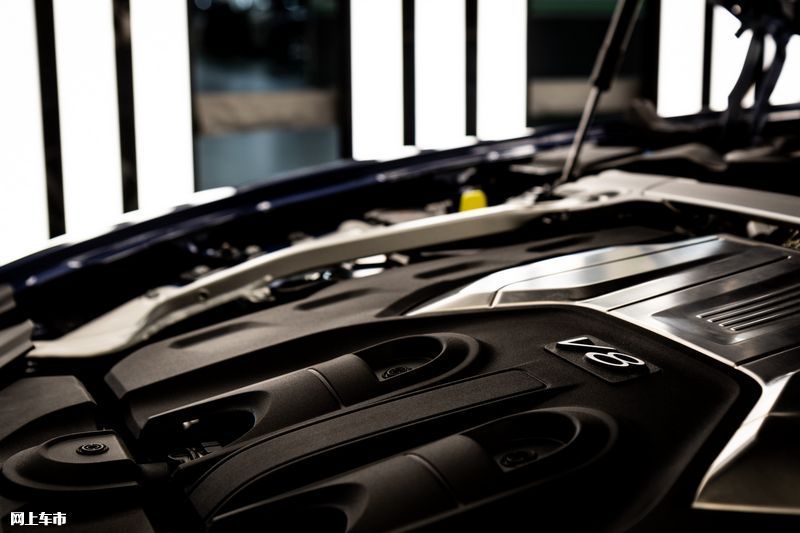 宾利飞驰V8车型开启投产适配48伏轻混/配置丰富-图3