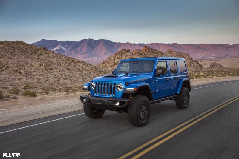Jeep新款牧马人售价曝光搭V8引擎/越野能力大涨-图3