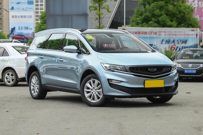 既要上班又要带娃推荐三款家用车空间大又实用油耗也不高