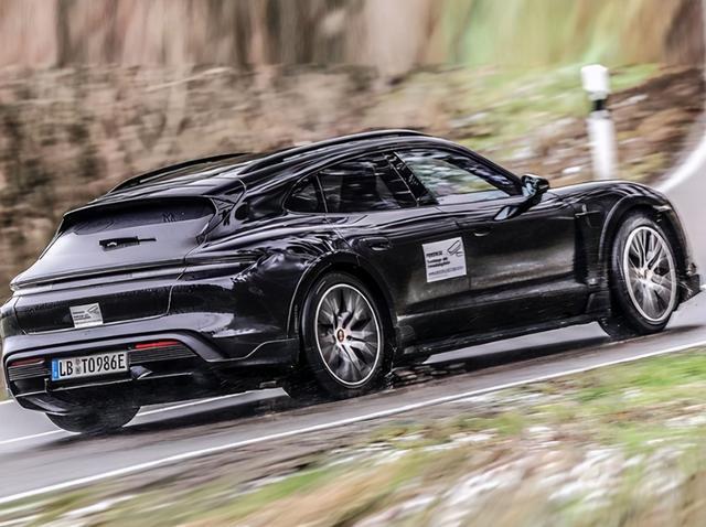 瓦罐车的新贵保时捷全新taycan旅行版二季度登场