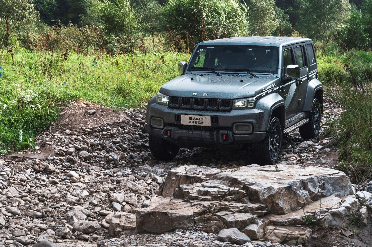 捍卫越野理想的利器试驾新一代bj40环塔冠军版
