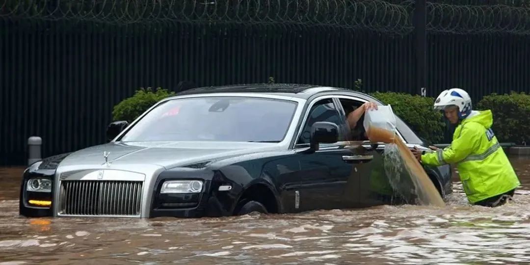 泡水車的歸宿是哪裡,這些車都被誰買走了,為什麼你沒有遇到過?