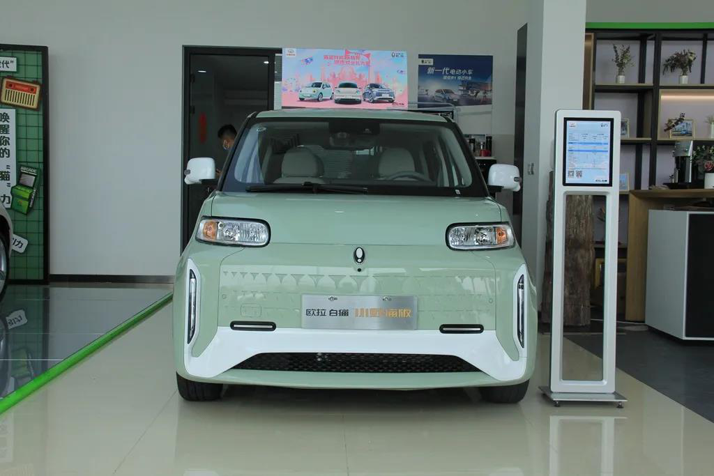 不到十万的微型纯电动车欧拉白猫小野猫版有啥槽点