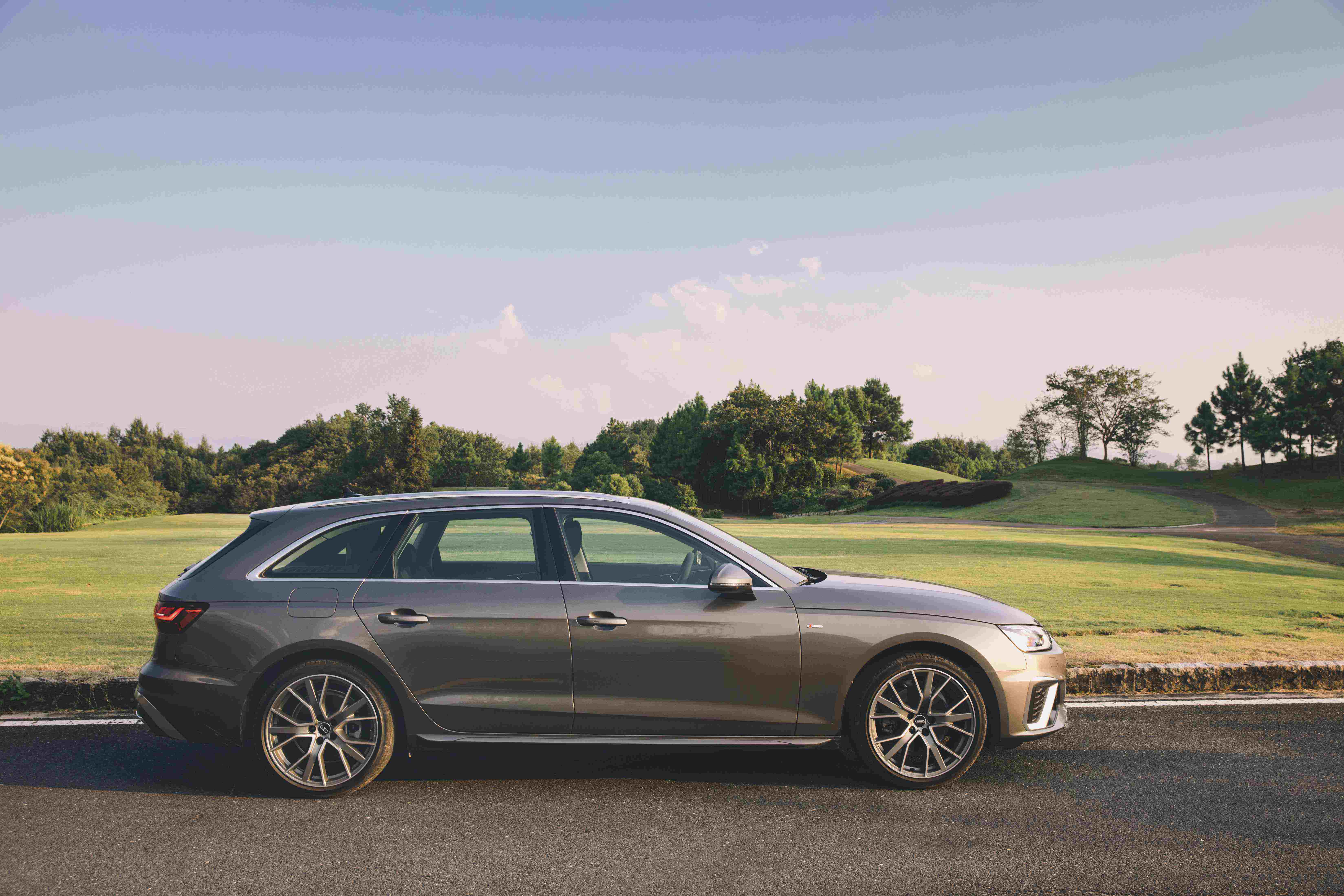 活出生命的辽阔2021年奥迪旅行车家族双面人生之旅魅力启程