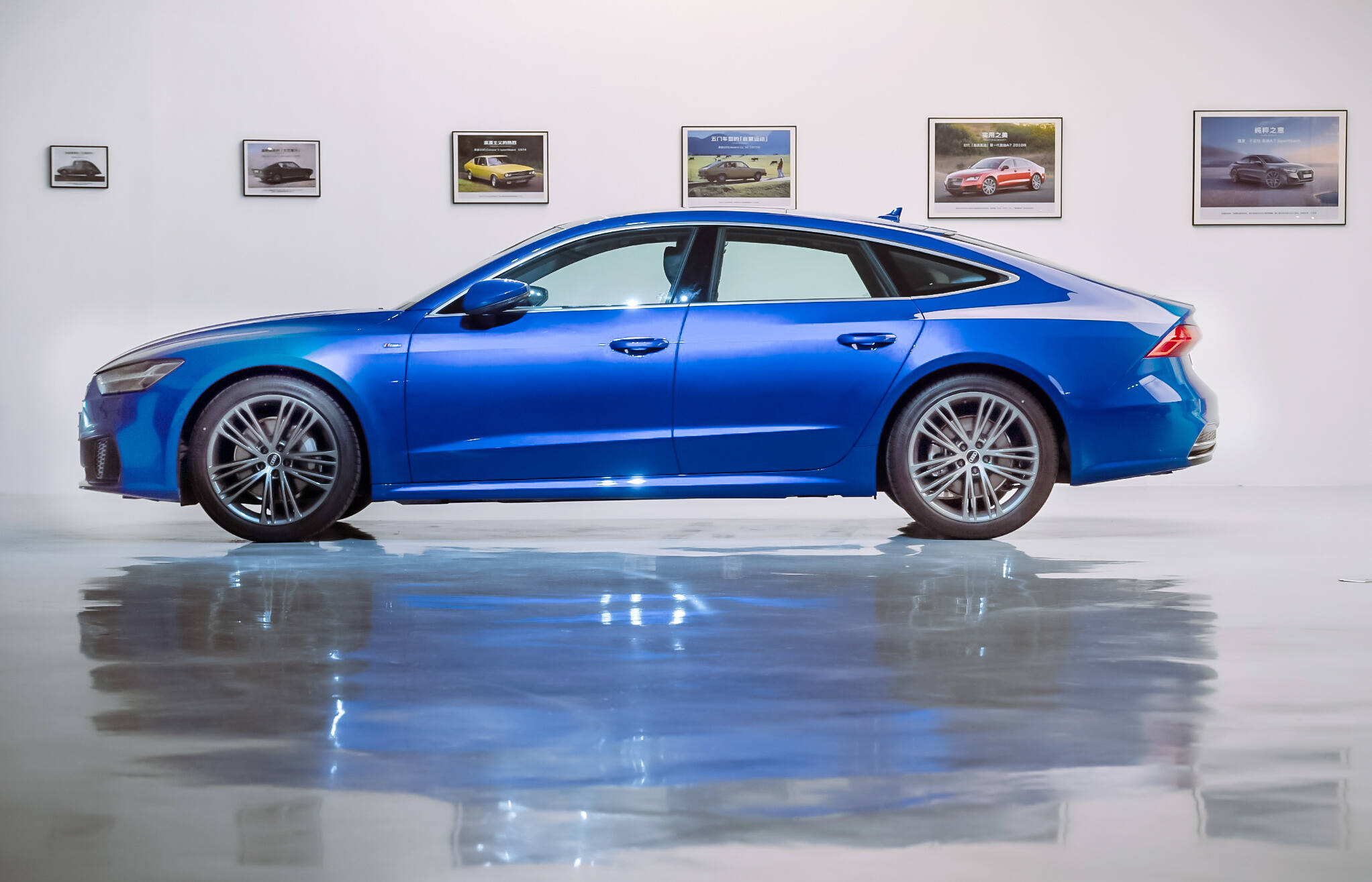 奥迪a7sportback参展深圳连接艺术设计节