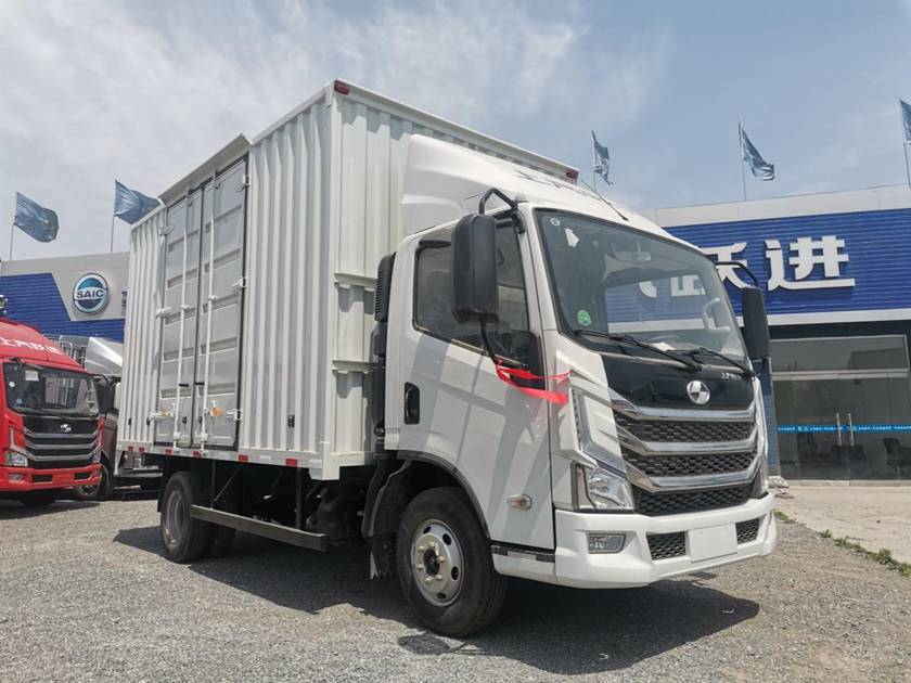 城配物流运输精品车型上汽轻卡超越h300