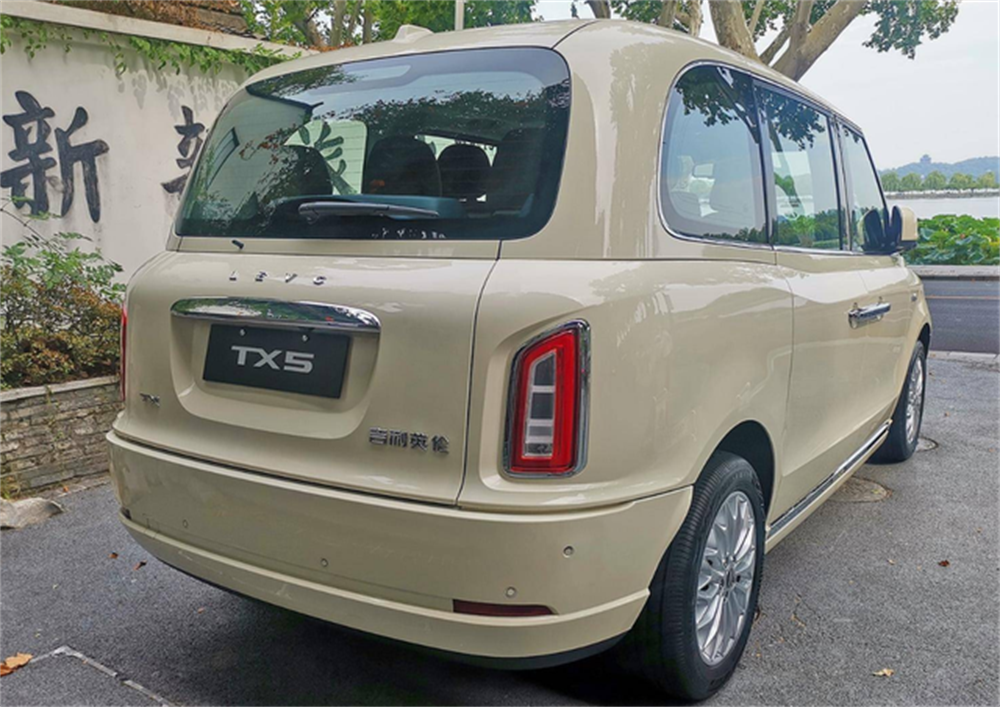 吉利英伦tx5,在mpv领域中,另起炉灶打造了一种新的风格,虽然说这种