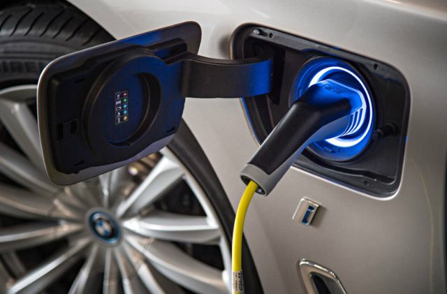 插电混动增程式动力汽车该不该享受绿牌