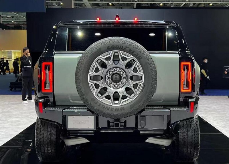 有錢也買不到的越野硬漢!最大功率830馬力,gmc hummer ev suv首發