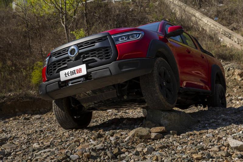 长城炮越野版是都市弄潮儿的硬核越野车长城炮越野皮卡够硬派