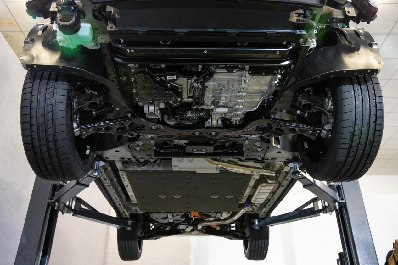 是否真的安全?把银河l7拆了看