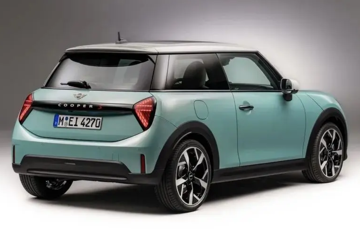 全新minicoopers经典情怀还是鸡肋