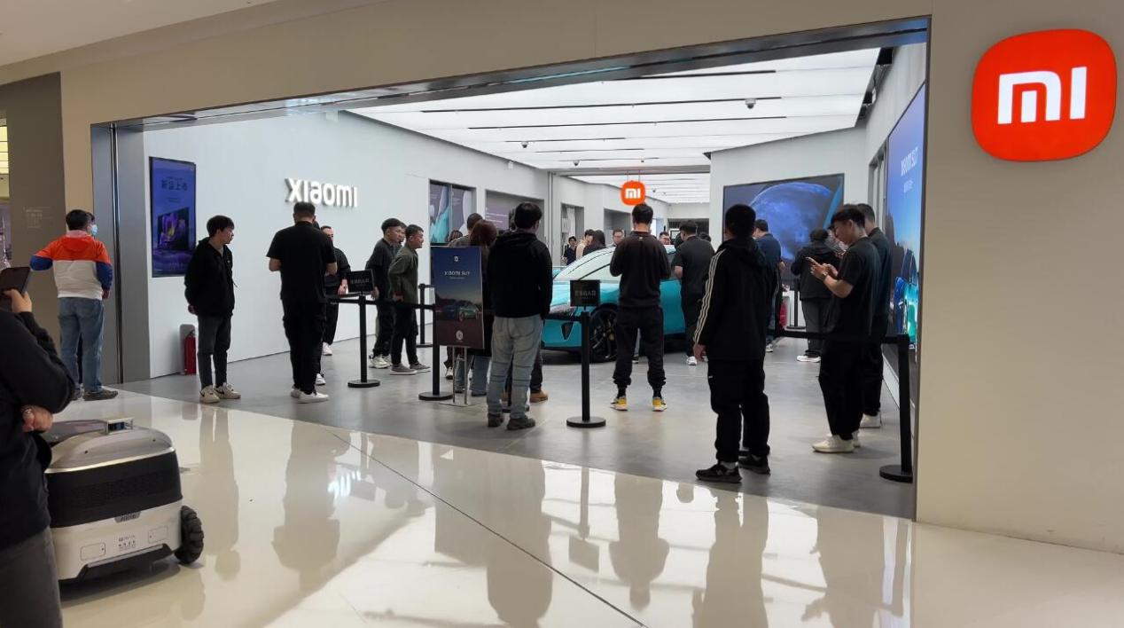 小米汽车全国首批门店正式开业,覆盖全国29城,59家门店和17家限时展厅