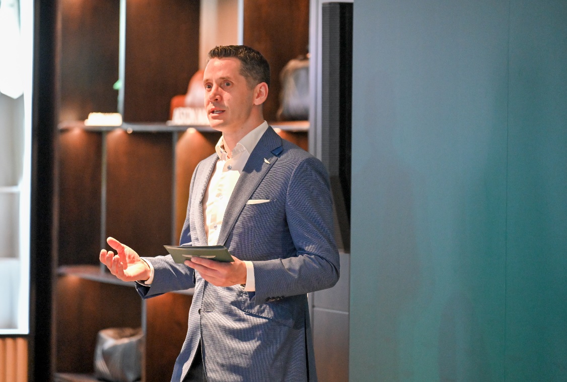 阿斯顿马丁db12中国首次试驾活动正式开启