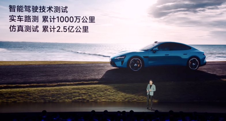 myauto的意思是,众泰sr9模仿保时捷只抄到了外形,在性能上只能望其项