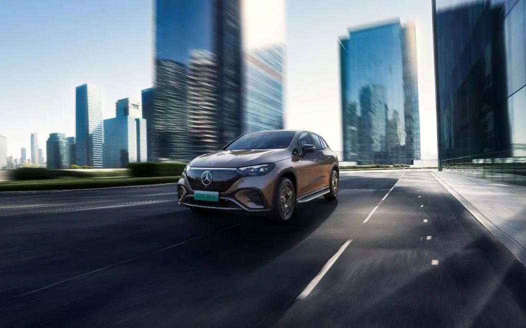 实力俱全丨波士集团eqe纯电suv车型体验活动