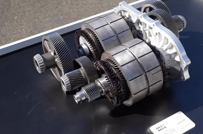 春风流行2026款星海S7纯电版敞开预售1199万元起续航达650km