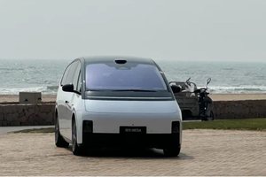 理想MEGA Home家庭特别版下线
