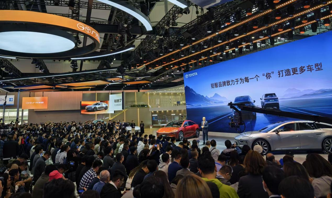 冲击20万级主战场，广汽丰田铂智7重新定义“均衡全能”纯电旗舰-求是汽车