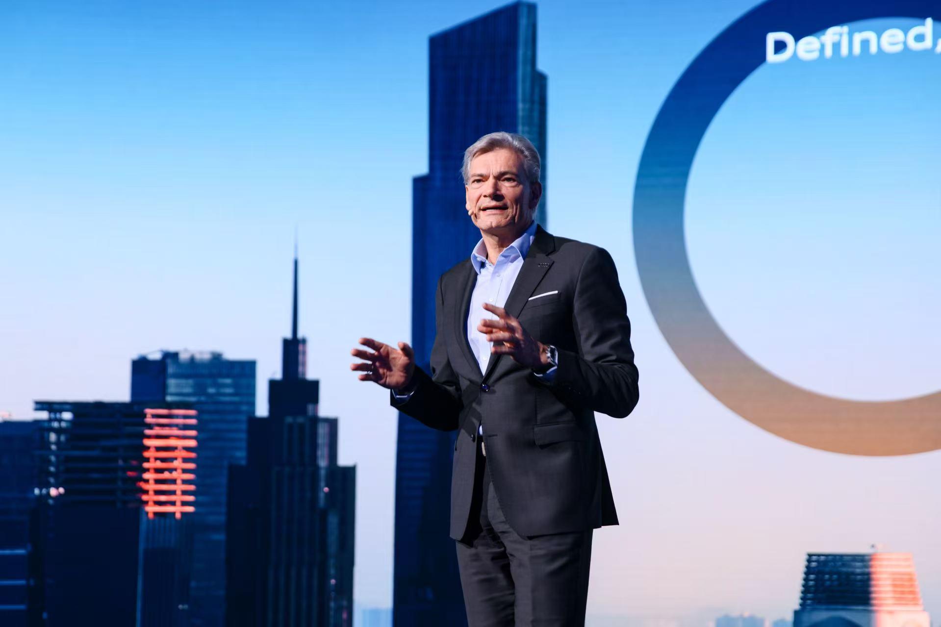 一汽奥迪A5L乾崑智驾版、奥迪A6L e-tron联袂，一汽奥迪续写油电豪华-求是汽车