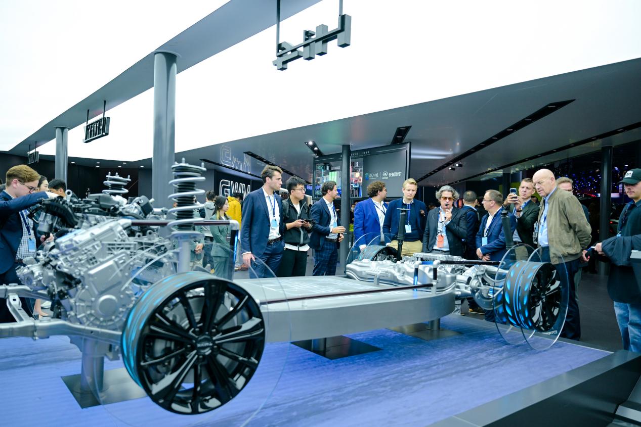 年轻生活方式的同行者,哈弗品牌与用户共谱“棱角精神”-求是汽车