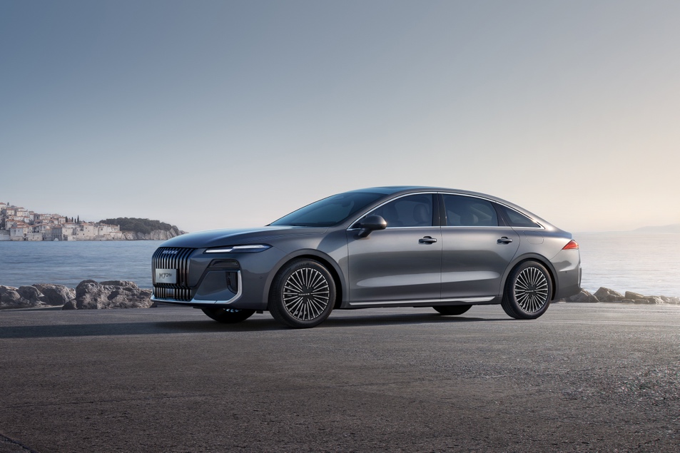 让交互更有温度，荣威M7 DMH首搭豆包AI ，实现“最具活人感”交互-求是汽车