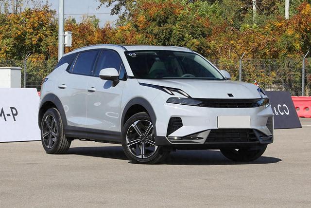 吉利领克06emp上市外观年轻运动车长4350mm纯电续航126km