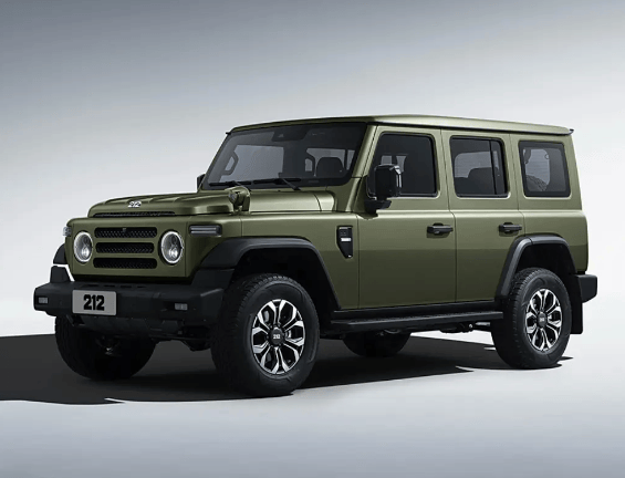 212,一个铭刻着众多回忆的名字,如今已晋升为独立品牌.