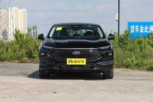 预算10-15万买纯电SUV，深蓝S05 VS零跑B10选谁更超值？