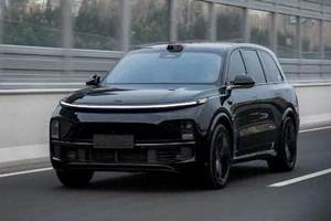 2025款奕派eπ007即将上市，“颜值实力并存”，高阶智驾+双电机