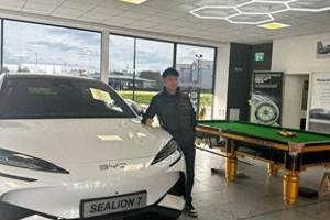 红旗H5 PHEV上市，20万级插混轿车，综合续航 1600km，油耗低至3.7L