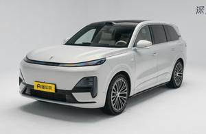 同为30万级别六座SUV，深蓝S09与问界M8谁是家庭优选车型？