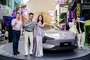 2K屏骁龙双芯旗舰 “超配双芯战神”iQOO Neo10 Pro+发布