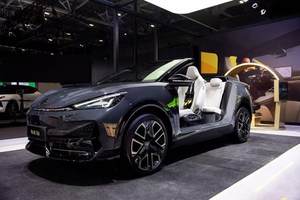 新款特斯拉 Model S 实车曝光，细节升级，年内有望发布