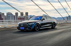 大排量V8遇到电会变得有多强大？梅赛德斯-AMG S63L E Performance
