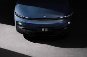 2025《财富》中国500强零跑汽车首款紧凑型纯电轿车零跑B01怎么选